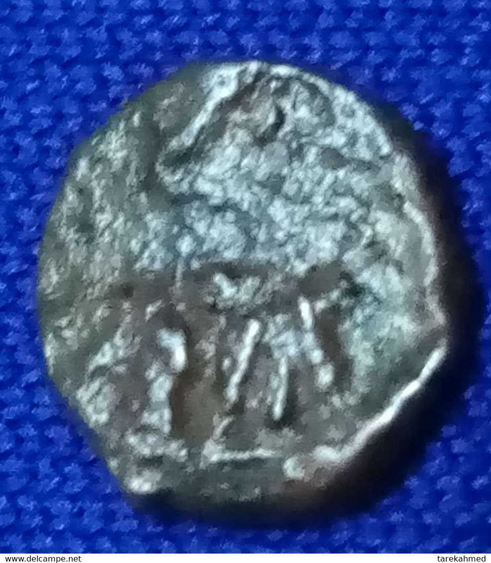 Kingdom Of Judea - Herodian Kings.Rare AE Half Prutah, King Herod I The Great (40-4 BC). . Gomaa - Oosterse Kunst