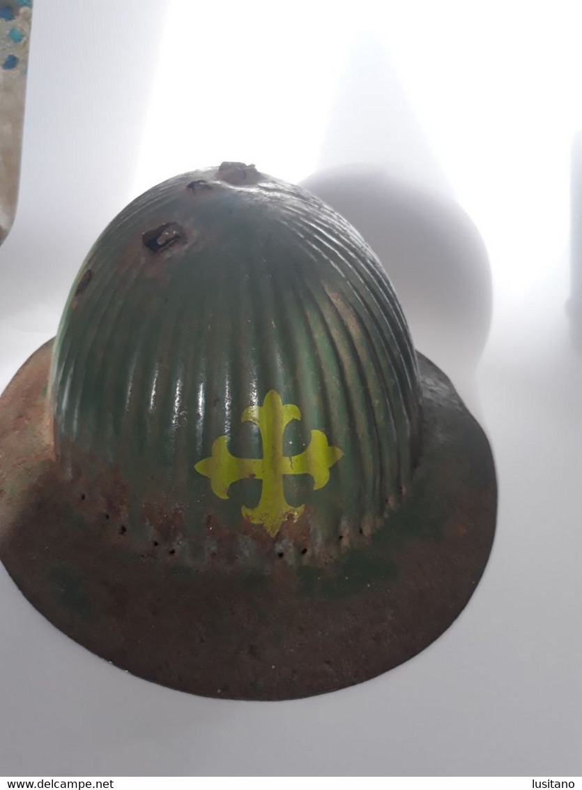 Casque Casco Helmet Viriato Portugal, Guerra Civil España, Spain Civil War, Guerre, Militares Military - Casques & Coiffures