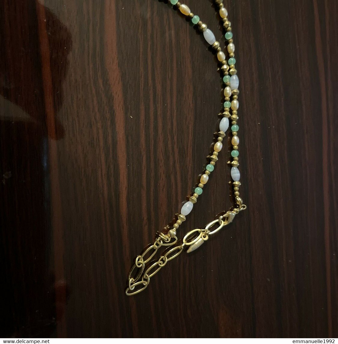 Collier créateur Michal Golan doré perles d'eau douce amazonite verte et verre