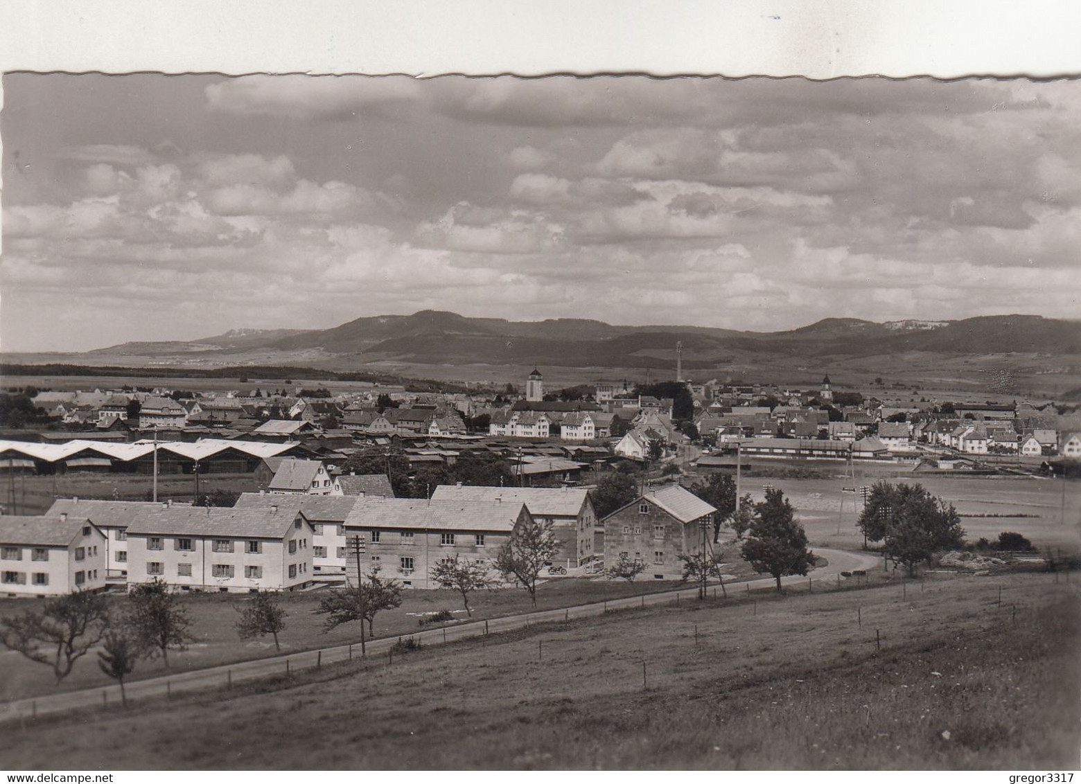 B1183) TROSSINGEN - Tolle Sehr Alte S/W DETAIL AK - Häuser - Straße - Trossingen