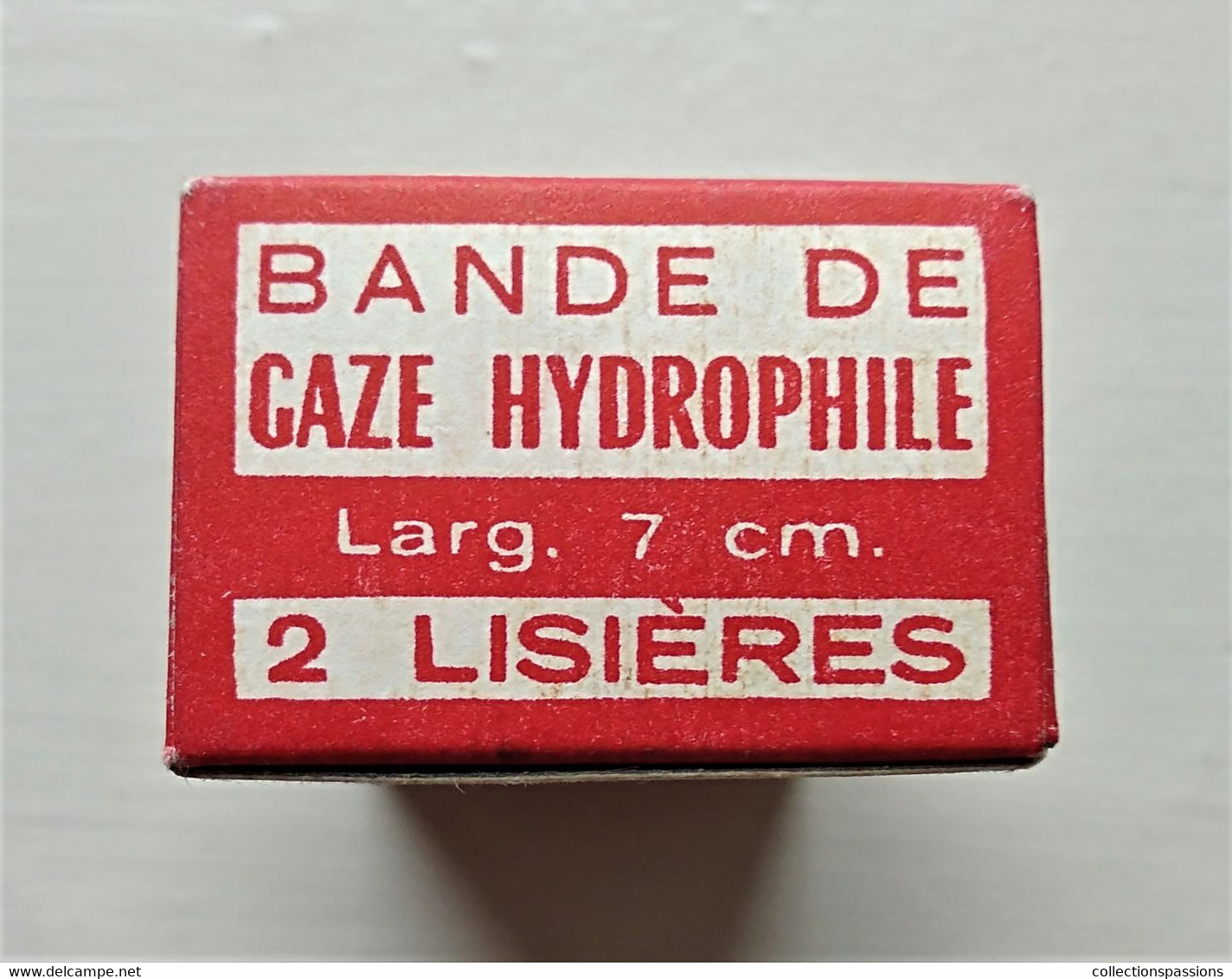 - Ancienne Boite En Carton - Bande De Gaze Hydrophile - Objet De Collection - Pharmacie - - Medizinische Und Zahnmedizinische Geräte