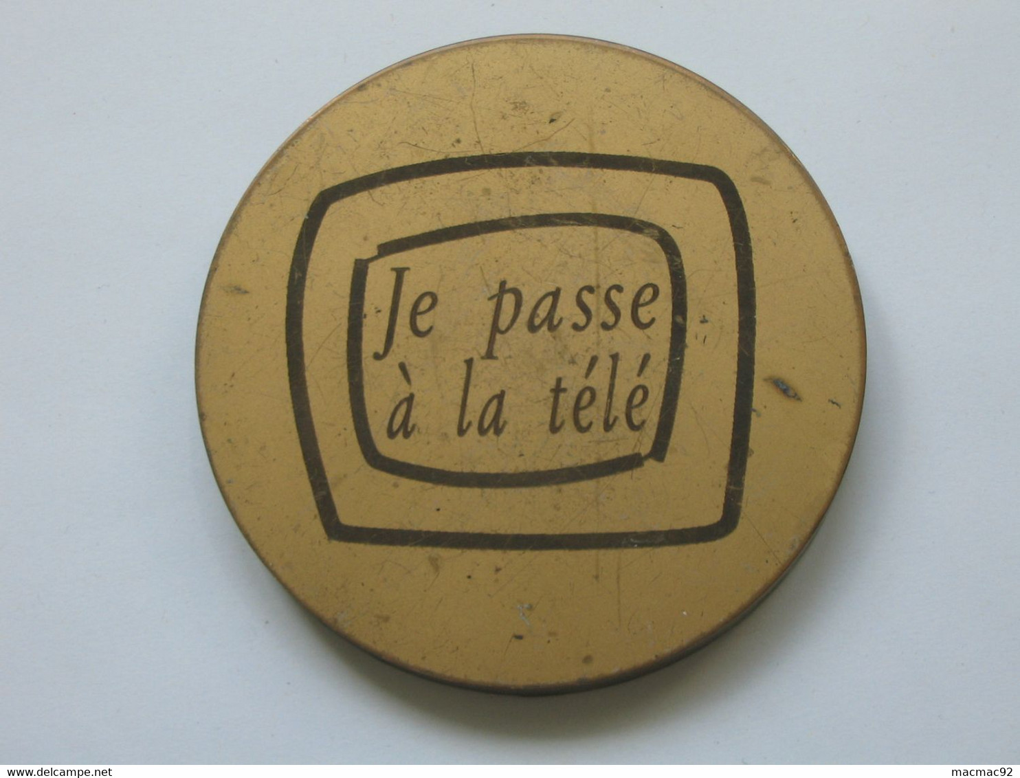Imposante Médaille 1996-2000 - Je Passe à La Télé  **** EN ACHAT IMMEDIAT **** - Professionnels / De Société