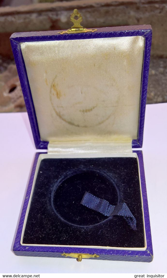 Medaglia d'epoca fascista "non portativa" della Provincia di Roma con scatola conio in Argento marcata (REGNO D'ITALIA)