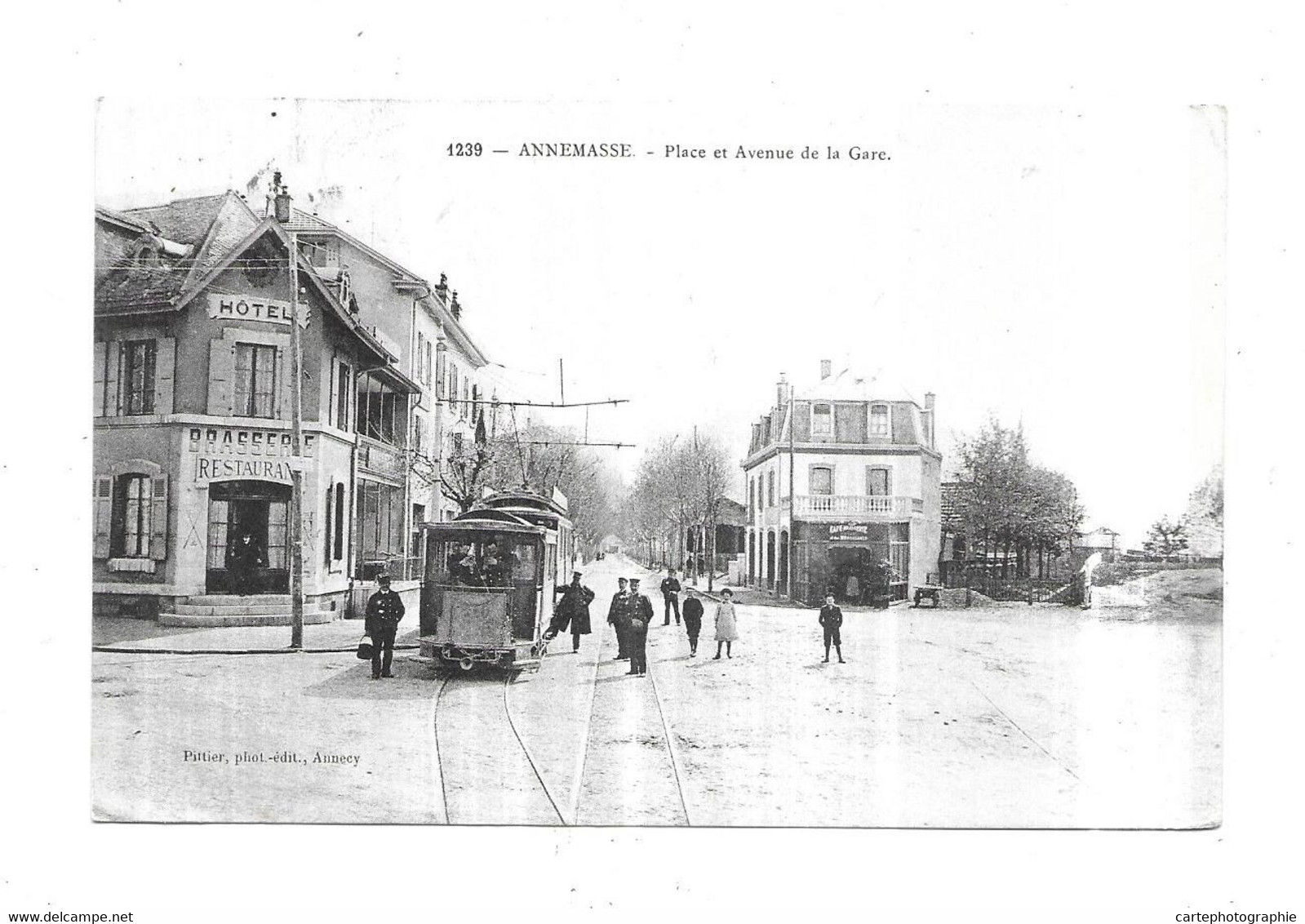 Annemasse Tramway Hotel Brasserie Restaurant Place Et Avenue De La Gare - Annemasse