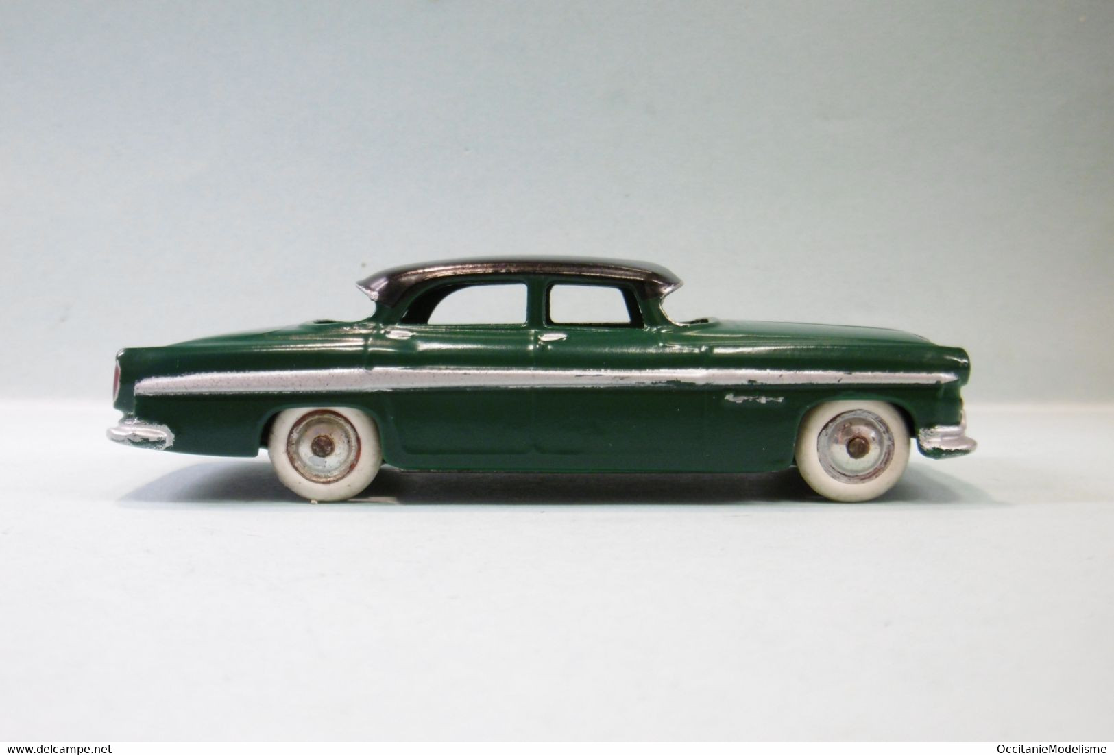 CIJ - CHRYSLER WINDSOR Sedan Vert Repeint 1/43 - CIJ