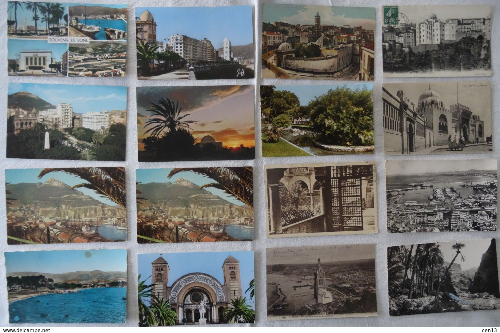 Lot de 300 cartes CPA, CPSM, CPM : Algérie (Alger, Oran, Bone...), Maroc (Rabat, Marrakech...) et Tunisie (Tunis...).