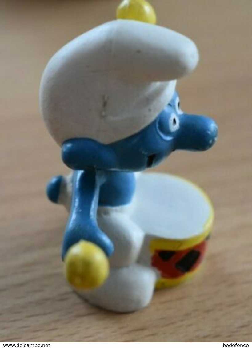 Schtroumpf, Smurf, Pitufo, Puffo, Schlumpf - Figurine Au Tambour - N° 20009 - Little Figures - Plastic