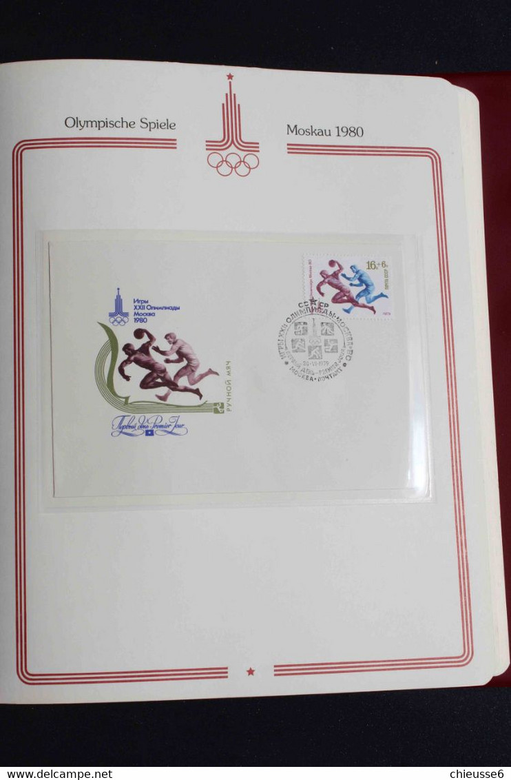 Russie collection - Preolympique de Moscou - 1980  +  80 env. dans classeur Borek grenat