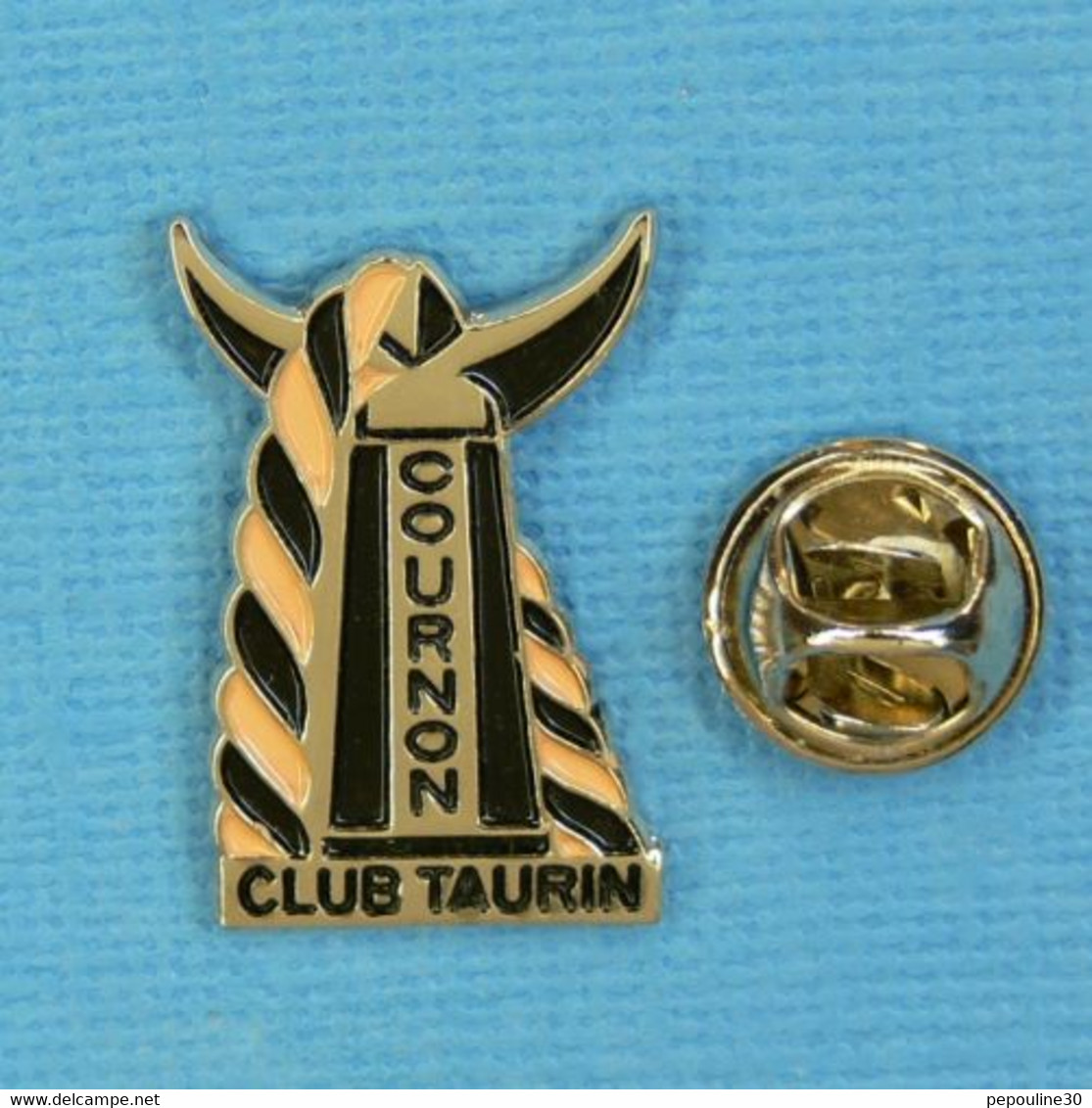 1 PIN'S //  ** CLUB TAURIN / COURNON ** - Stierkampf