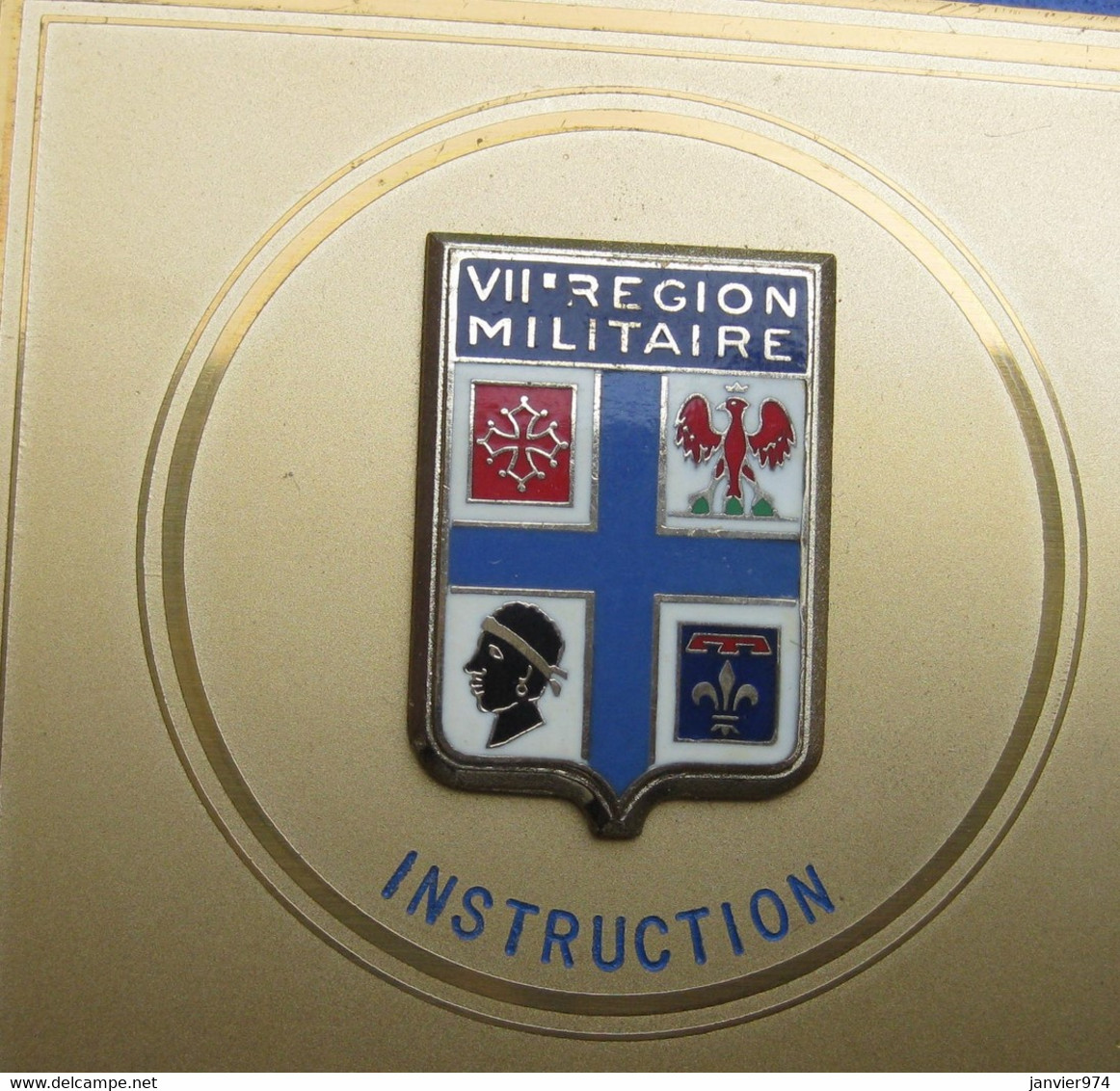 Plaque avec sa boite VII RM - 7e Región Militaire Instruction attribué Adjudant J.L. LACOSTE 1971 - 1976