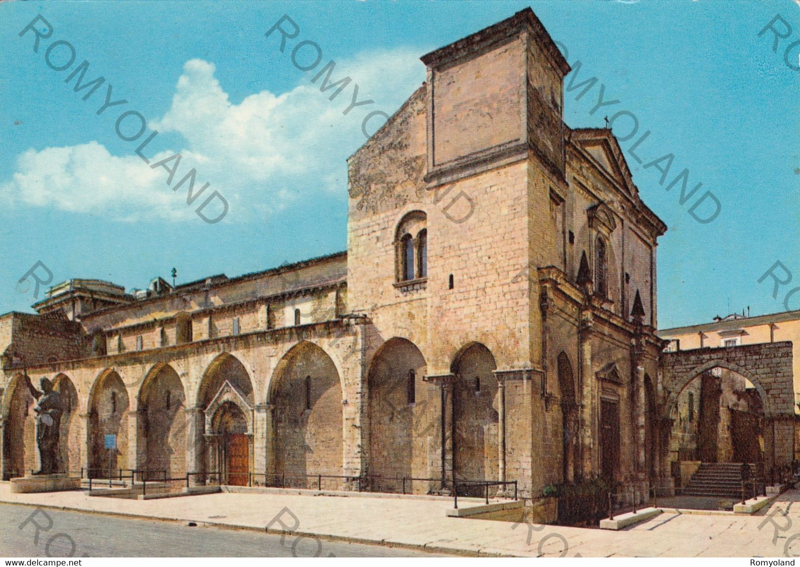 CARTOLINA  BARLETTA,PUGLIA,BASILICA DEL S.SEPOLCRO,BELLA ITALIA,STORIA,CULTURA,RELIGIONE,IMPERO ROMANO,VIAGGIATA 1966 - Barletta