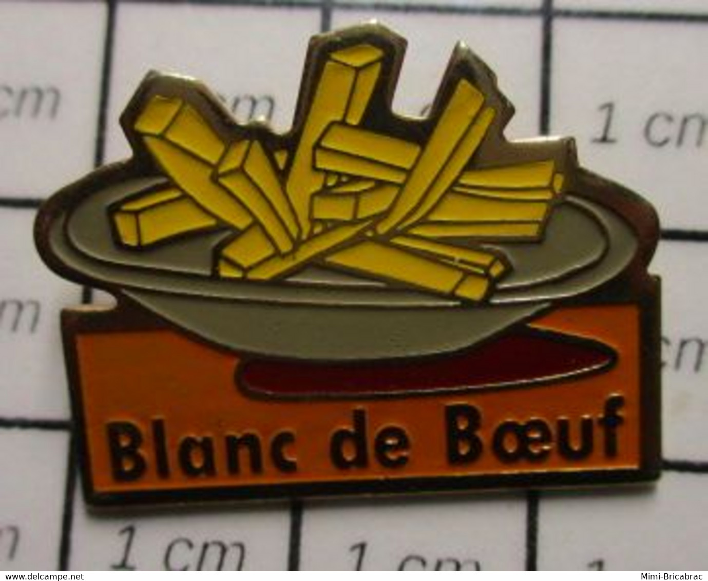 313i Pin's Pins / Beau Et Rare / THEME : ALIMENTATION / Plus Besoin De Tournesol Ukrainien ! BLANC DE BOEUF FRITES - Alimentation