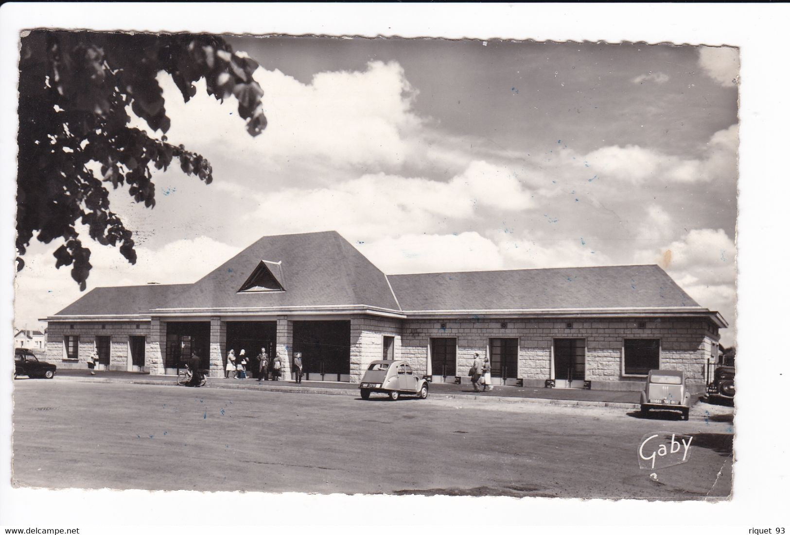 Lot 2 Cp - ALENCON - La Gare ( 2 Clichés Différents Colorisé Et Noir Et Blanc) - Alencon