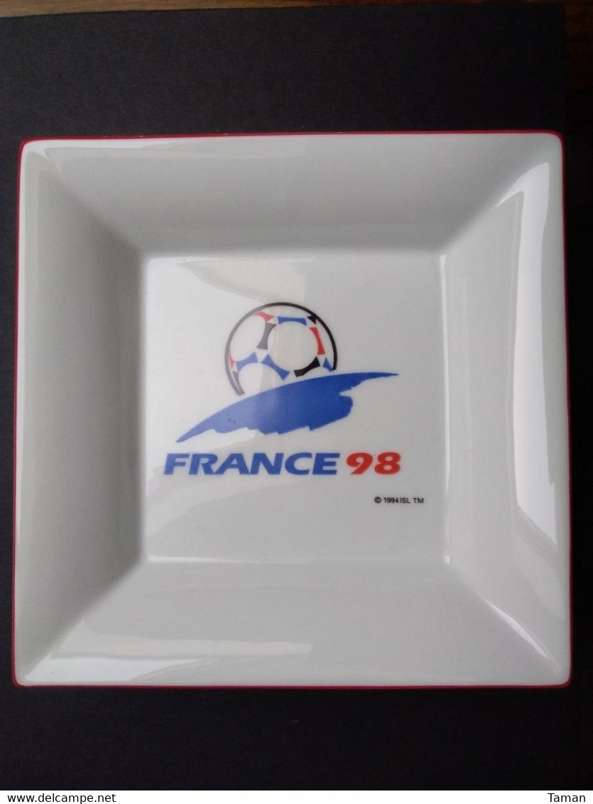 France 98  -  Coupe Du Monde De Foot-ball 1998  -  Cendrier - Porzellan