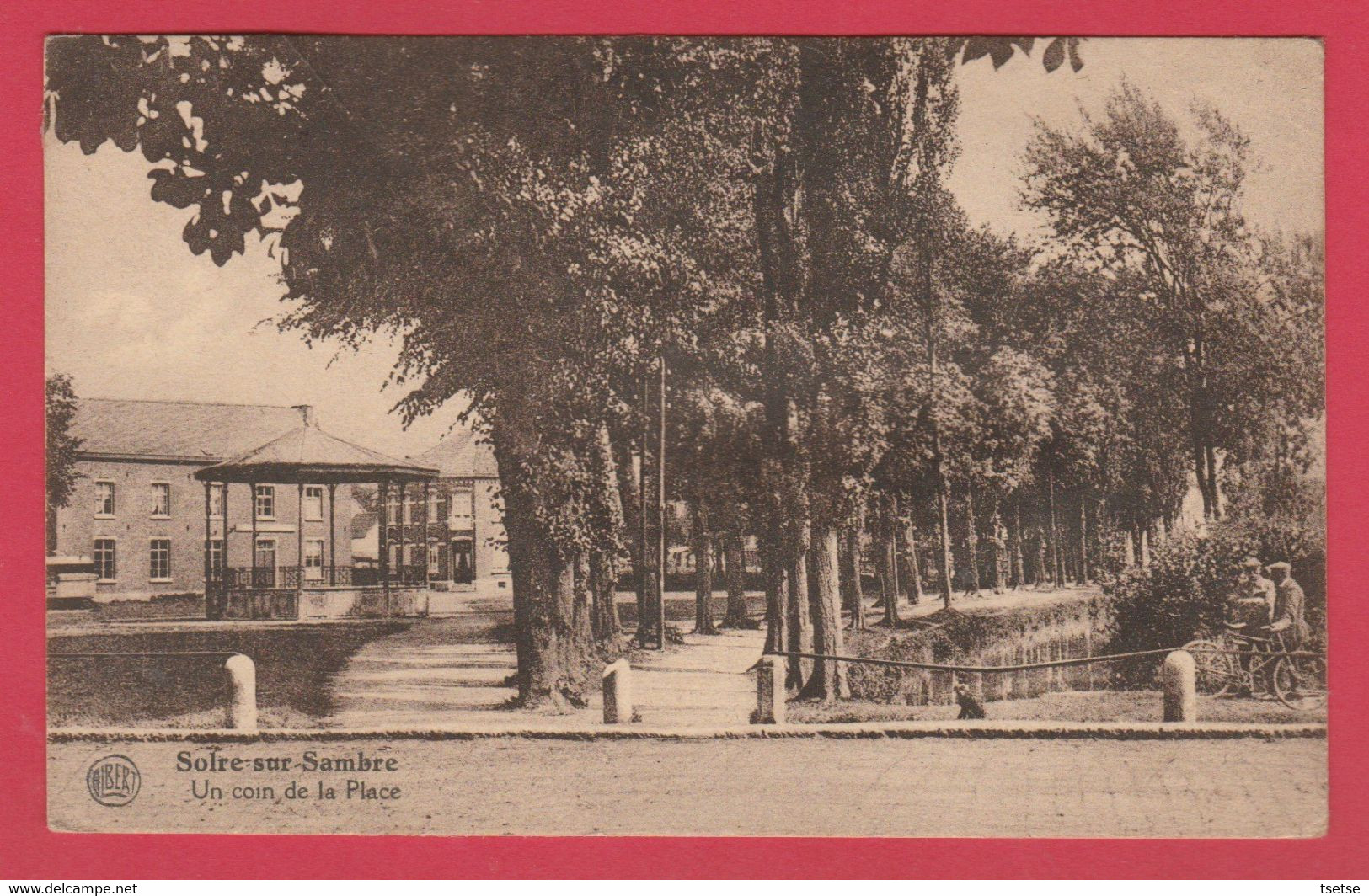 Solre-sur-Sambre - Un Coin De La Place ... Kiosque ( Voir Verso ) - Erquelinnes