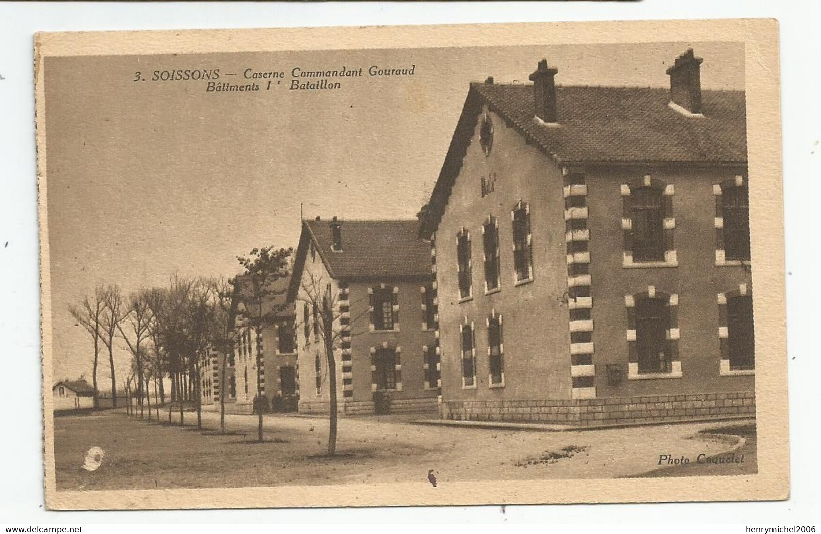 02 Aisne Soissons Caserne Commandant Gouraud Batiments 1er Bataillon - Soissons