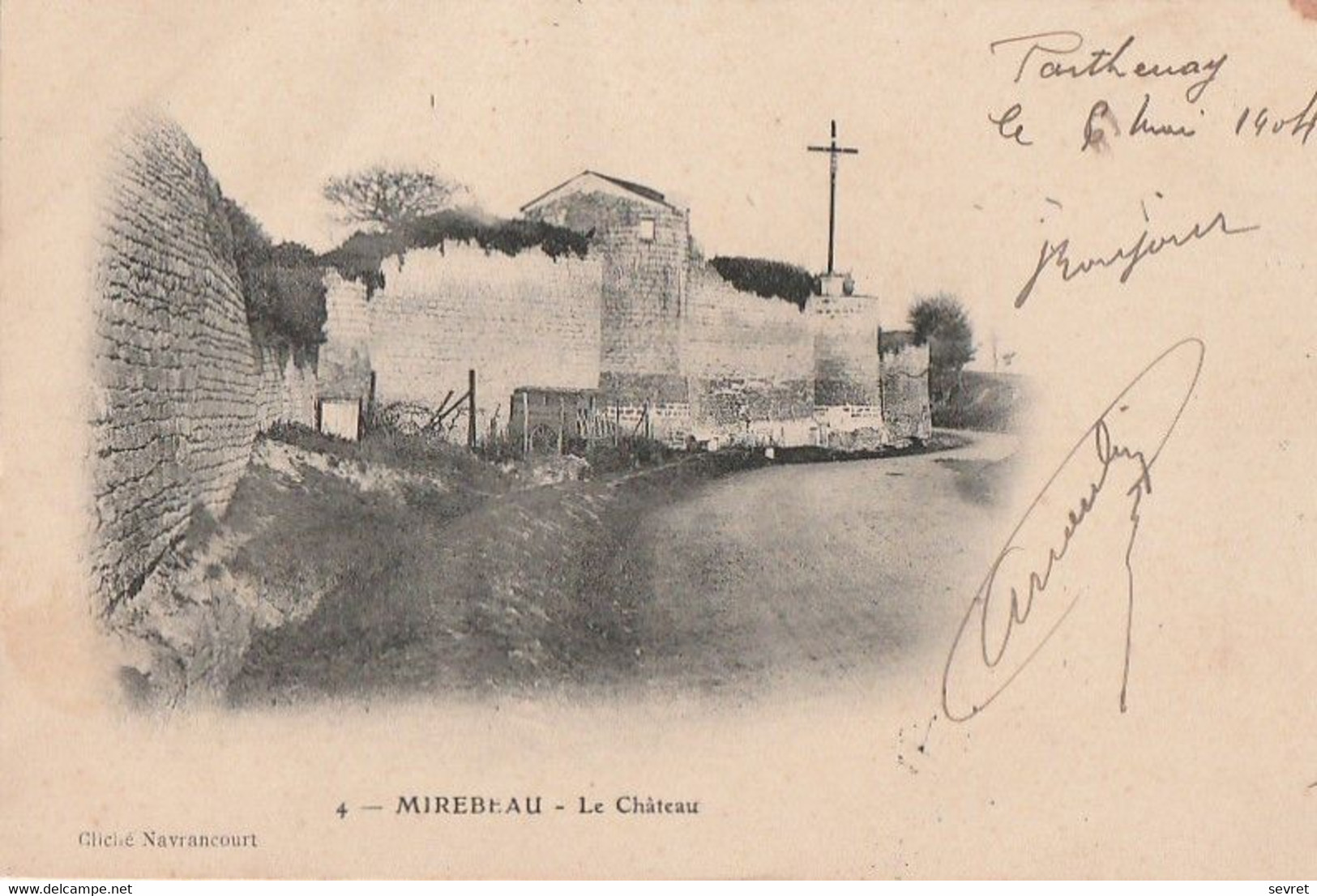 MIREBEAU. - Le Château. Carte Précurseur - Mirebeau