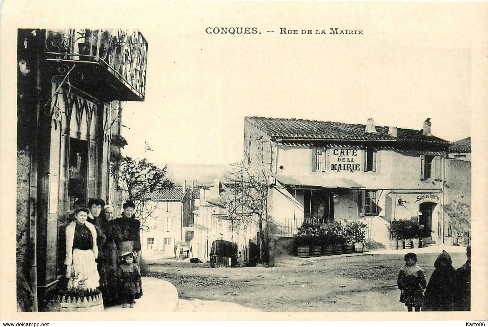 Conques * La Rue De La Mairie * Café De La Mairie * Villageois - Conques Sur Orbiel