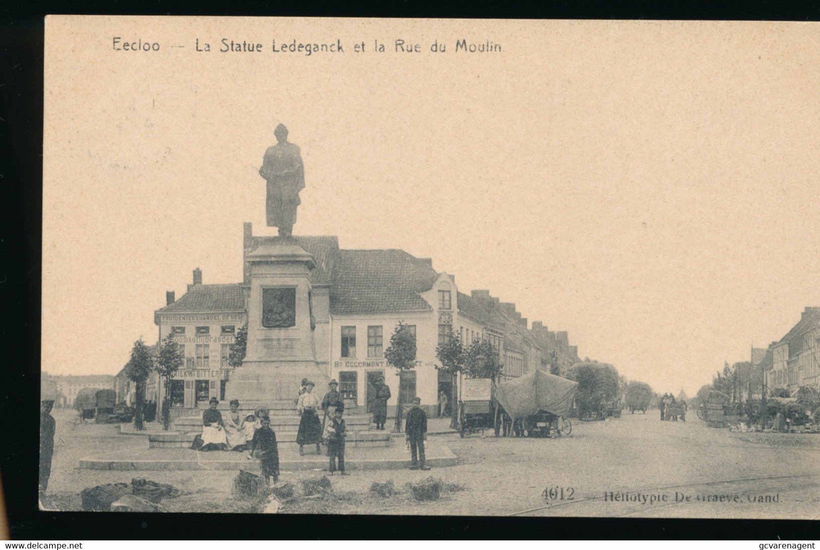 EEKLO    LA STATUE LEDEGANCK ET LA RUE DU MOULIN     2 AFBEELINGEN SCANS - Eeklo