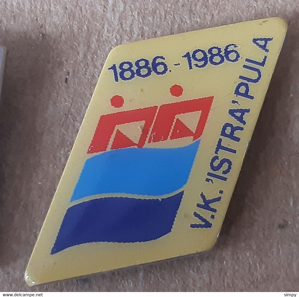 Rowing  Club VK Istra Pula Croatia Badge Pin - Remo