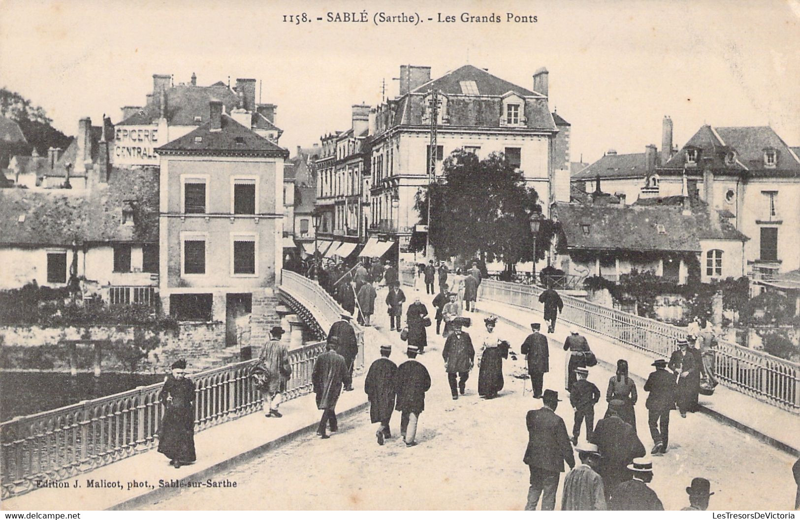 CPA Sablé - Les Grands Ponts - Animé - Edition J Malicot - Sable Sur Sarthe