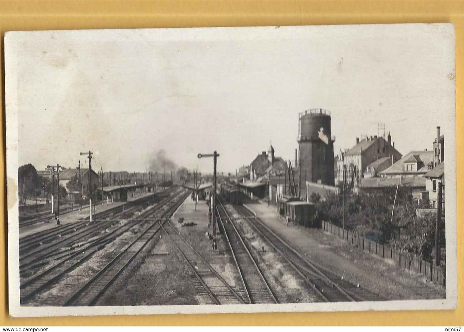 C.P.A. HAGONDANGE / La Gare Et Les Quais - Hagondange