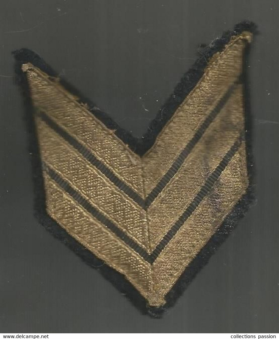 écusson Tissu , Militaria , Grade , 2 Scans, Frais Fr 1.75 E - Blazoenen (textiel)