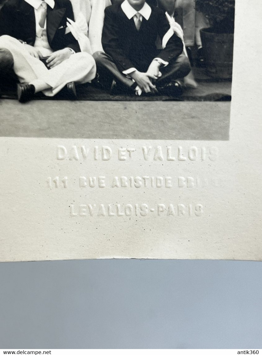 Photo De Groupe De Communiants David Et Vallois LEVALLOIS-PARIS Circa 1950 - Autres & Non Classés