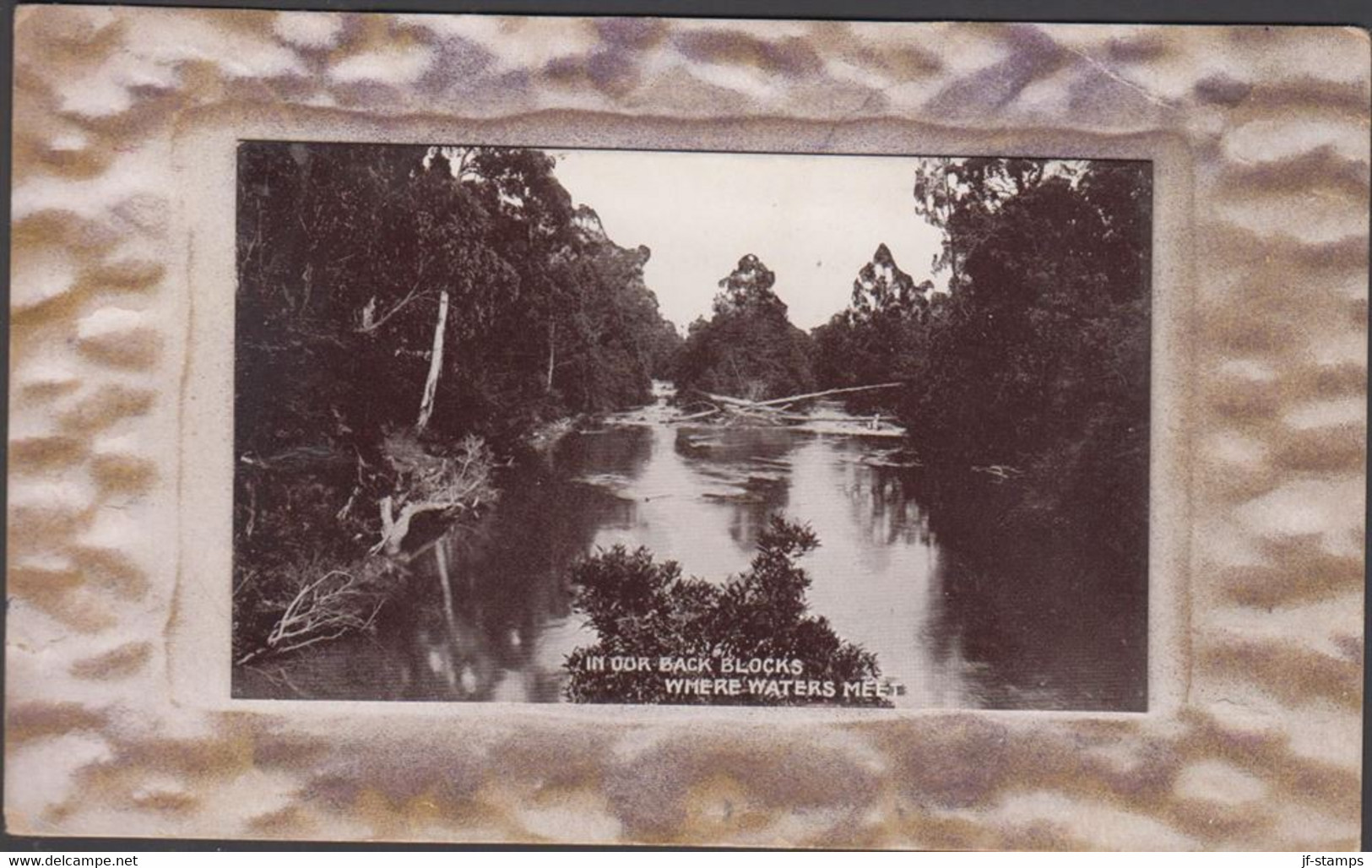 1911. SOUTH AUSTRALIA AUSTRALIA  ONE PENNY VICTORIA On Photo Postcard (IN OUR BACK BLOCKS WHE... (MICHEL 108) - JF430279 - Storia Postale