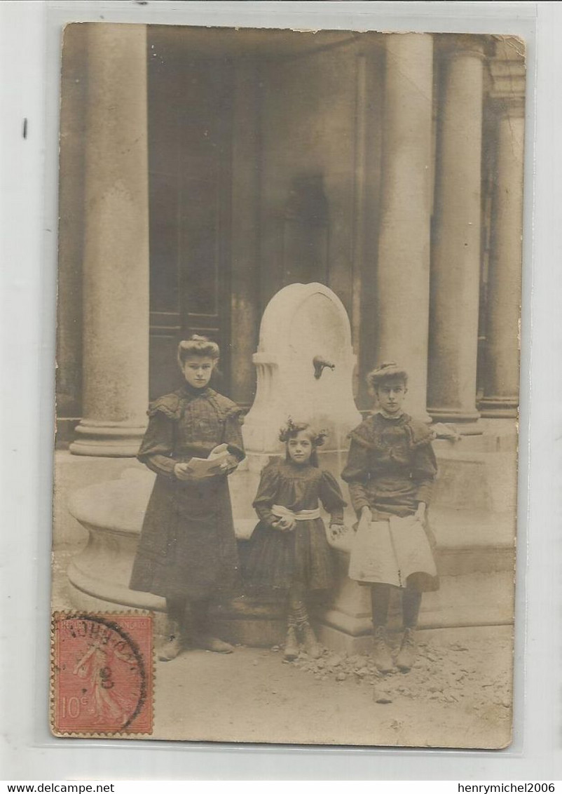 Carte Photo Fillettes Devant Fontaine,cachet Bouches Du Rhone 13 Pour  Maitre D'hotel A Bord Du Dunois A Bizerte Tunisie - A Identificar