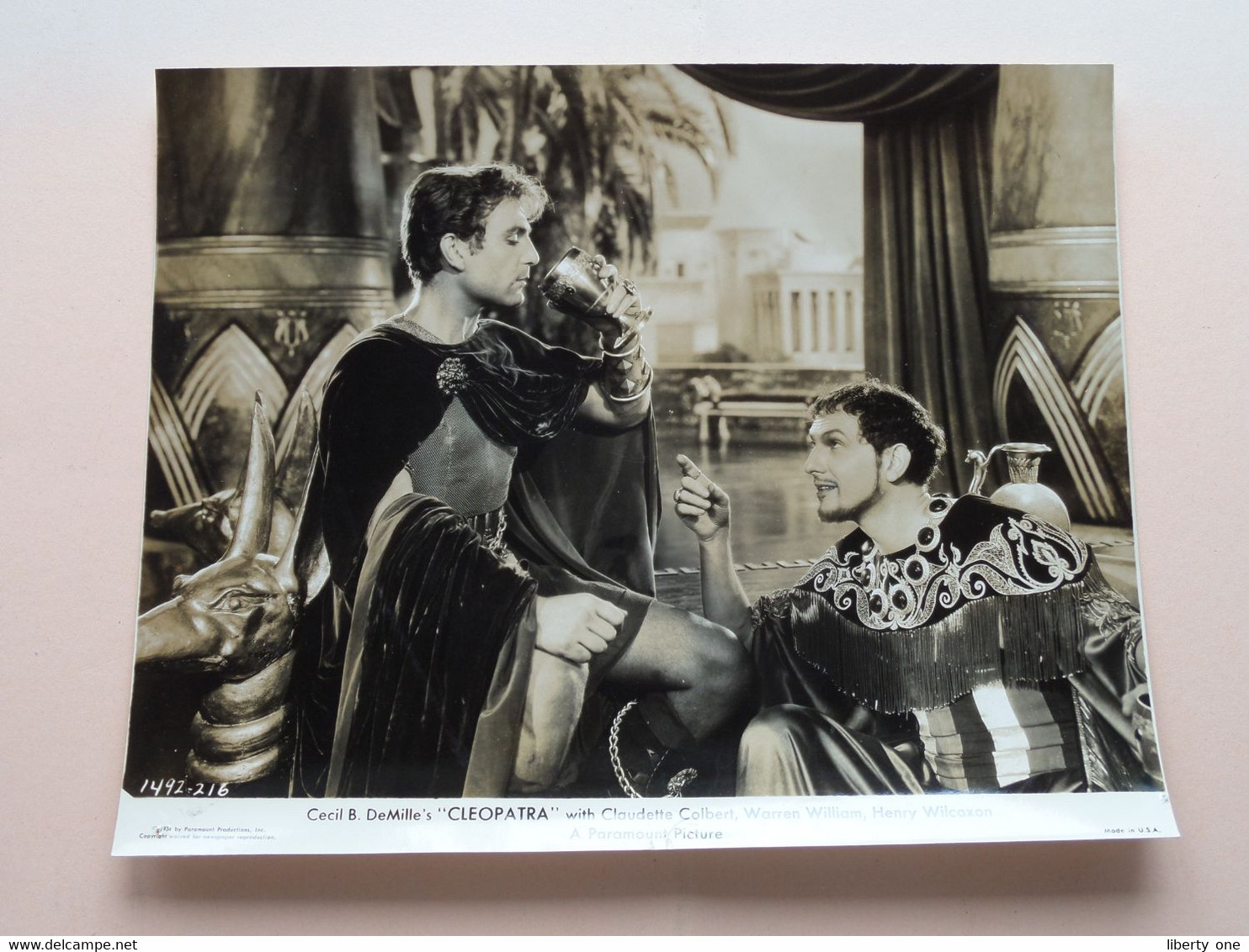 Cecile B. DeMille's " CLEOPATRA " With Claudette COLBERT, Warren WILLIAM, Henry WILCOXON ! - Photographs