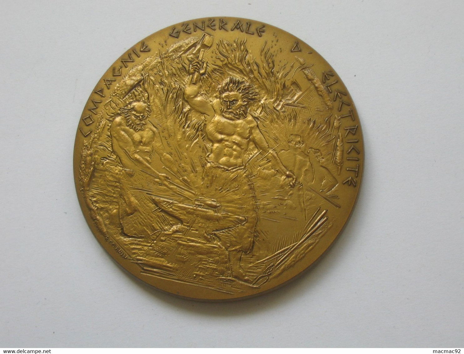 Médaille  Compagnie Générale D'Electricité  **** EN ACHAT IMMEDIAT **** - Professionnels / De Société