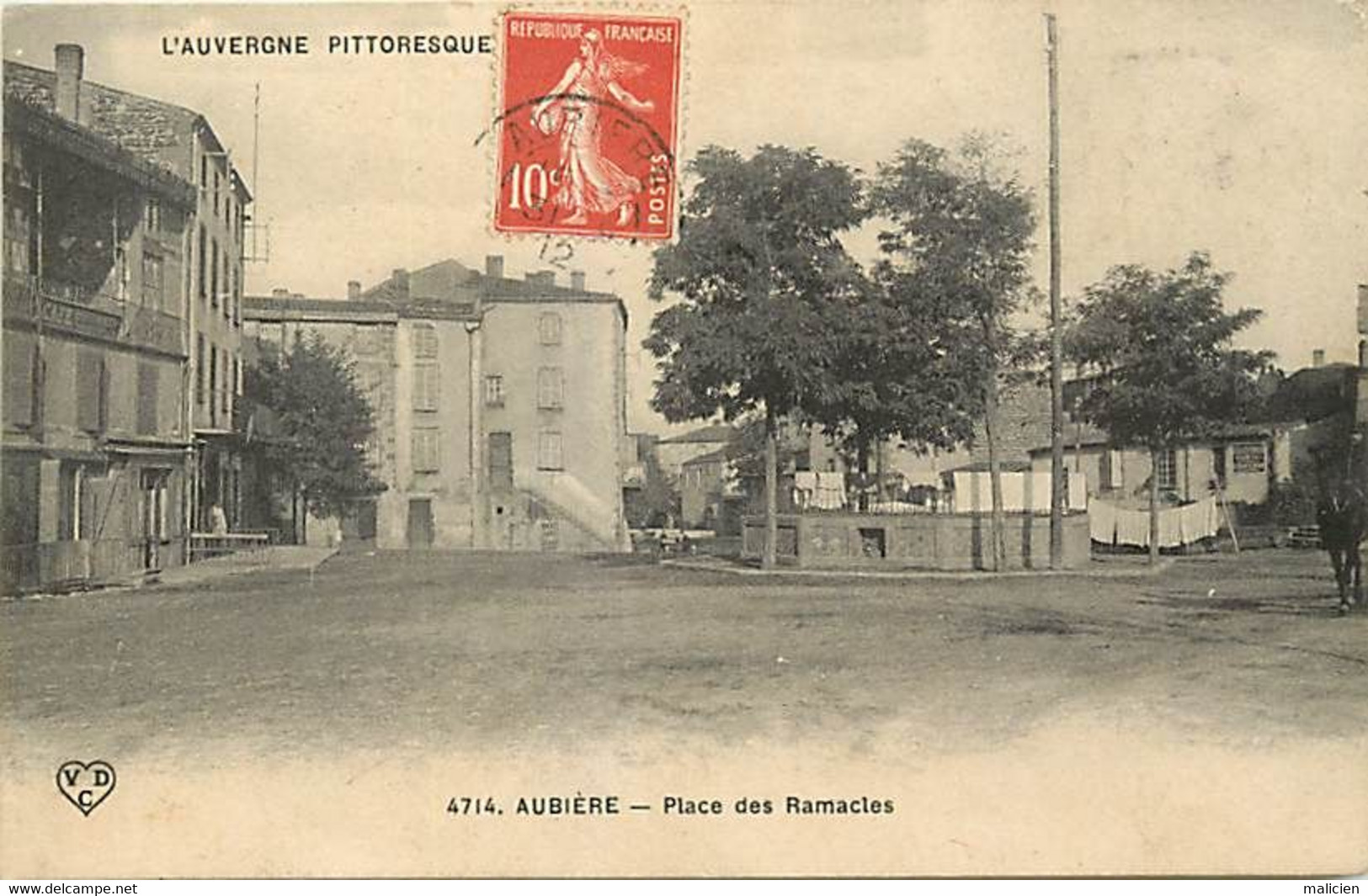 - Puy De Dôme -ref-B333- Aubière - Place Des Ramacles -  Café - Cafés - - Aubiere