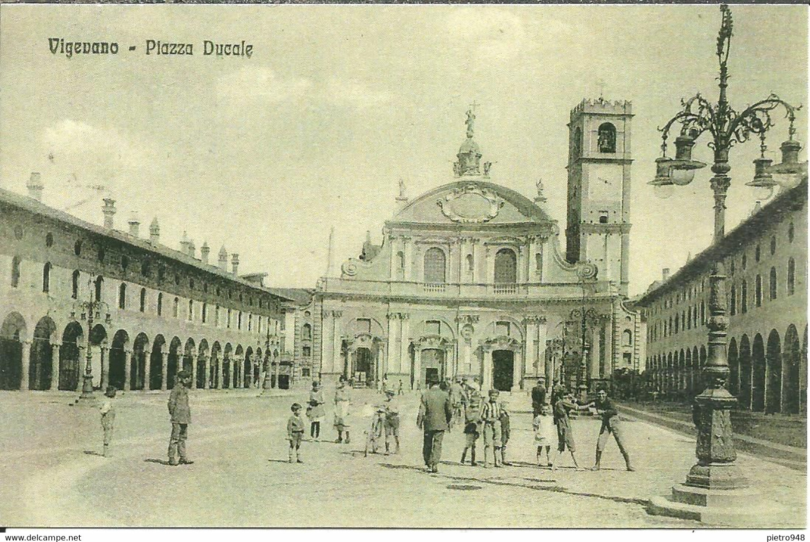 Vigevano (Pavia) Piazza Ducale E Duomo, Riproduzione, Ediz. "La Provincia Pavese" Cartoline D'Epoca - Vigevano