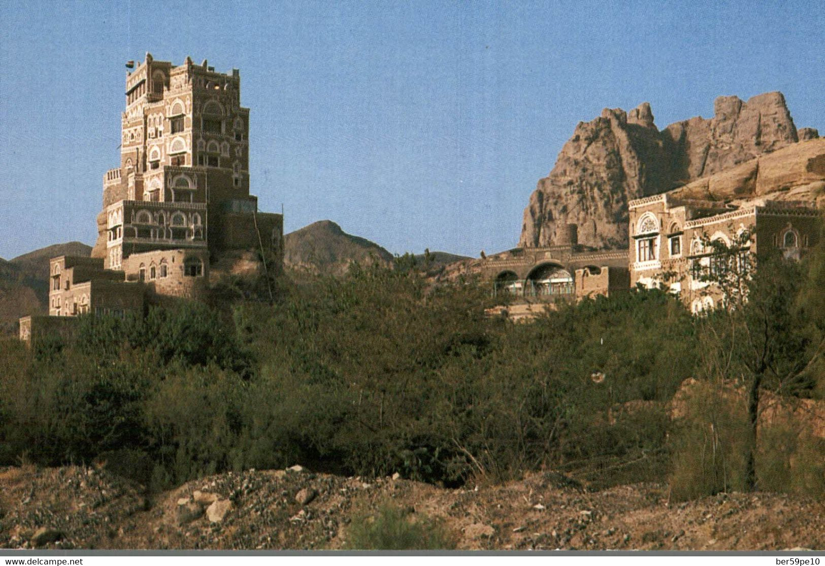 YEMEN THE ROCK PALACE IN WADI DHAR - Yémen