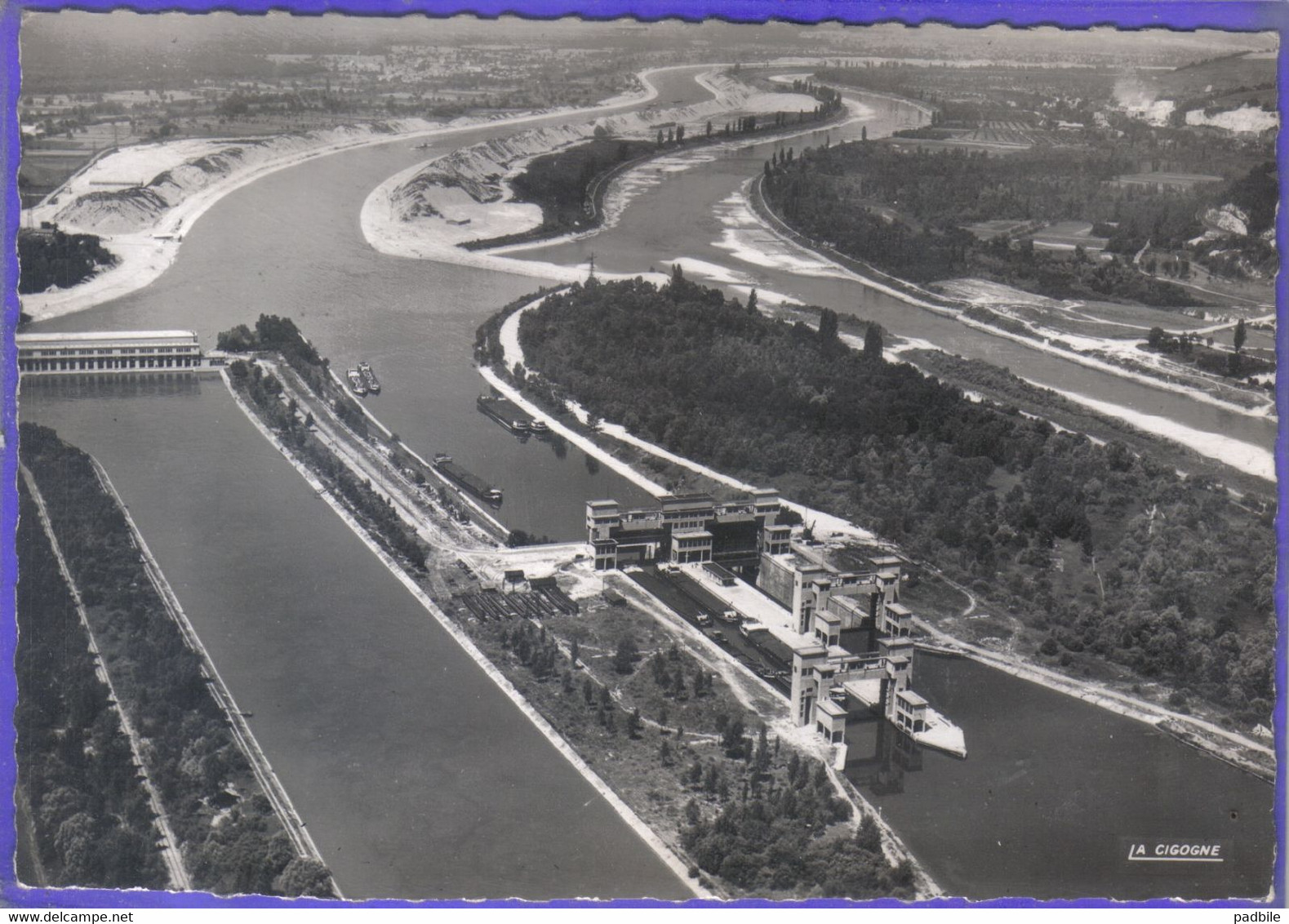 Carte Postale 68. Ottmarsheim Et Son Barrage  Très Beau Plan - Ottmarsheim