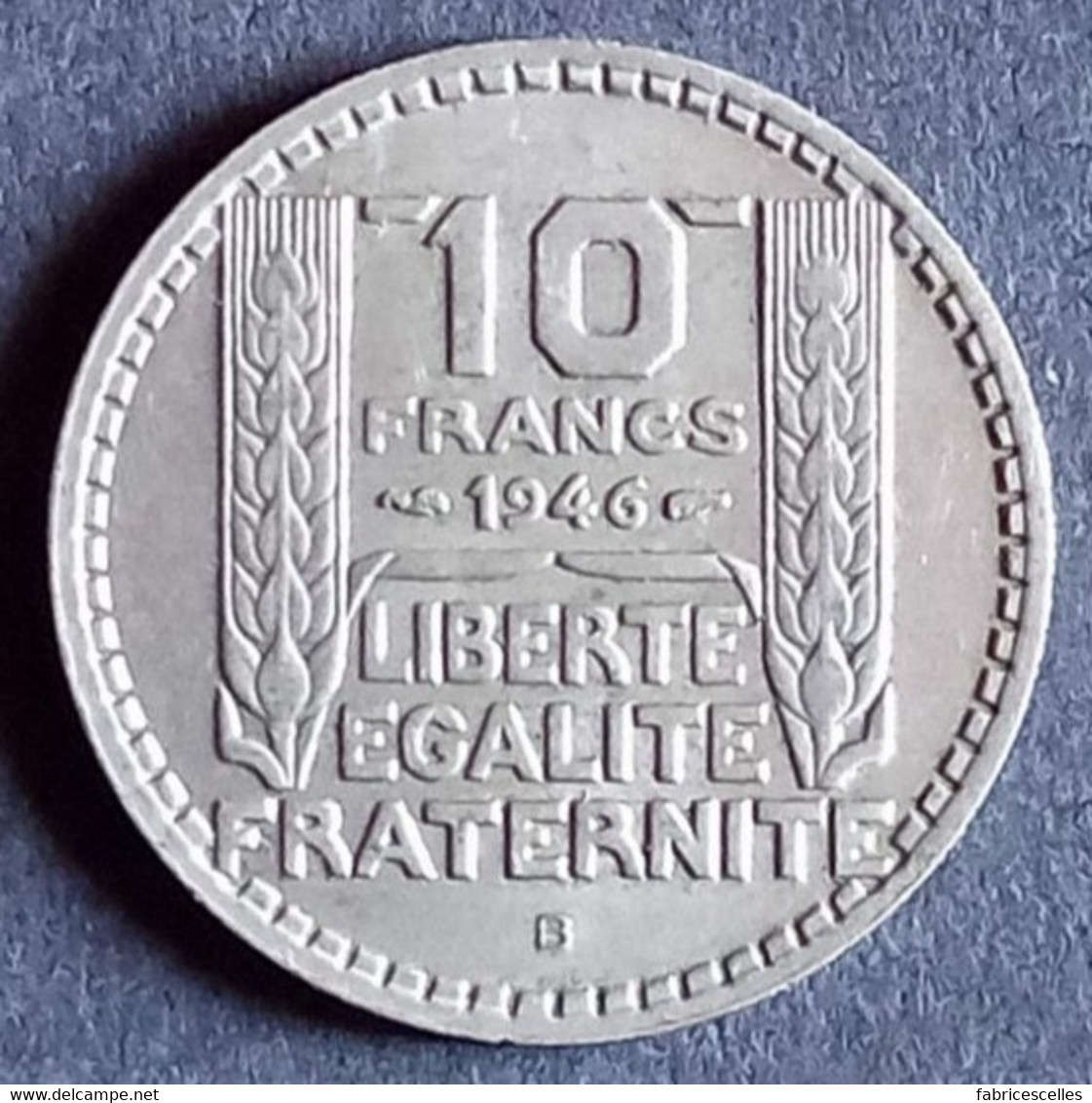 10 Francs Turin Grosse Tête 1946 B Rameaux Courts - 10 Francs