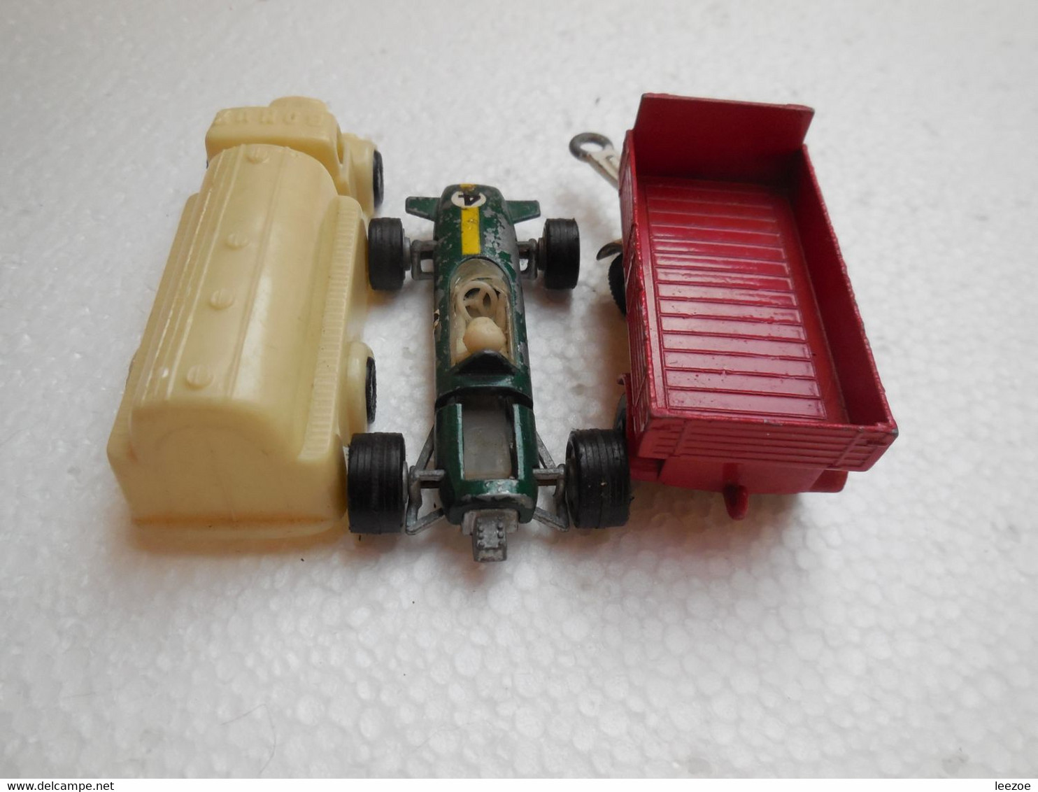 LOT VEHICULES MATCHBOX + DIVERS.COLONNNE2