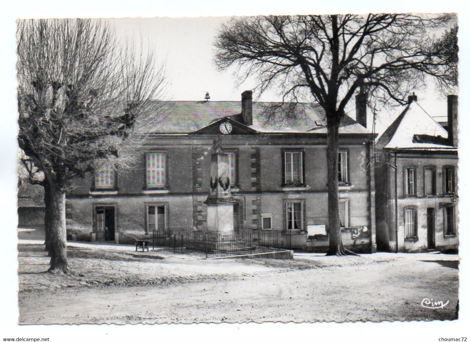 GF (37) 3249, Reugny, Combier 4144, Le Monument Aux Morts - Reugny