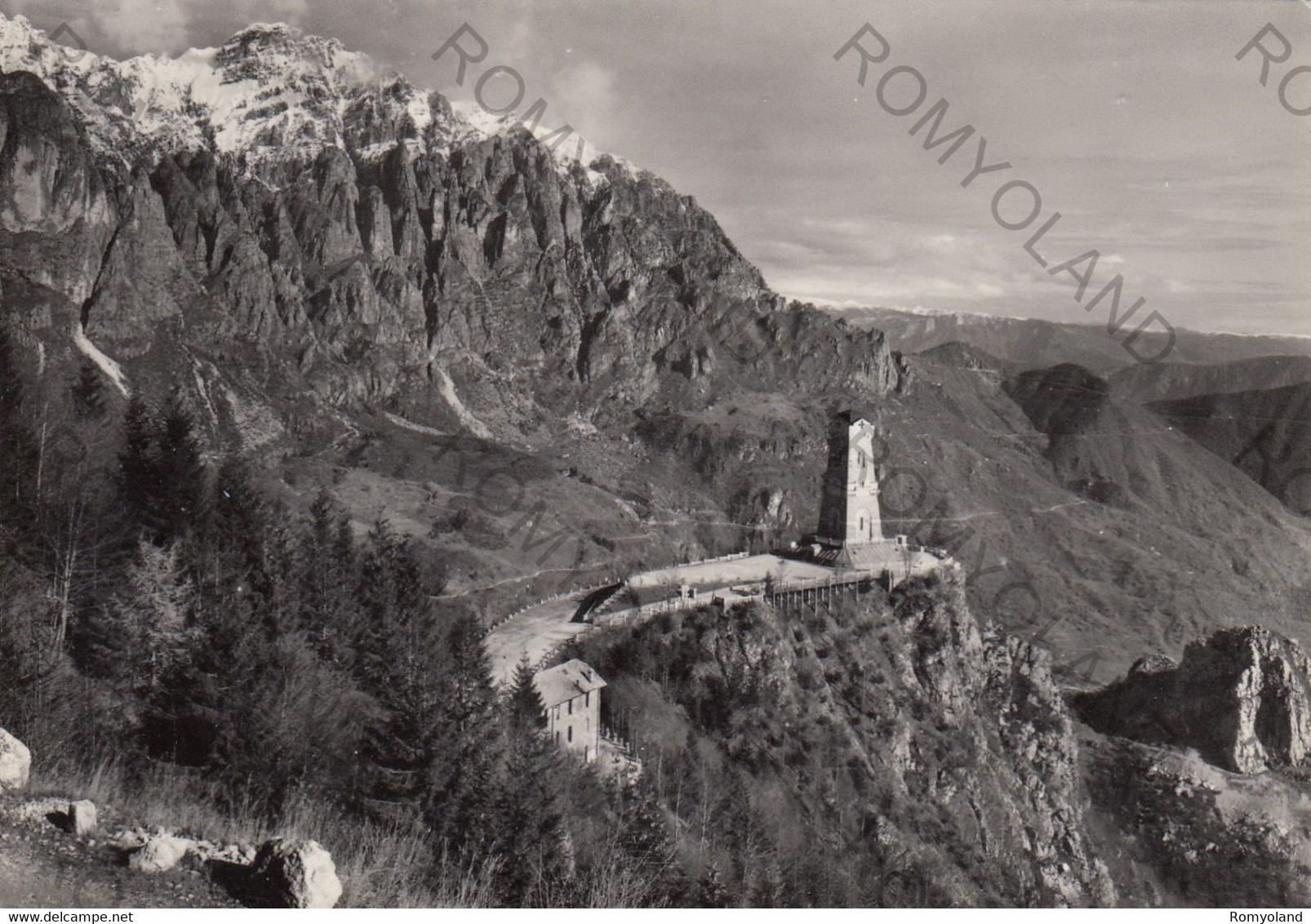 CARTOLINA  MONTE PASUBIO M.2236,TREVISO,VENETO,E IL SUO SACELLO OSSARIO,MONTAGNA,VACANZA,BELLA ITALIA,NON VIAGGIATA - Treviso