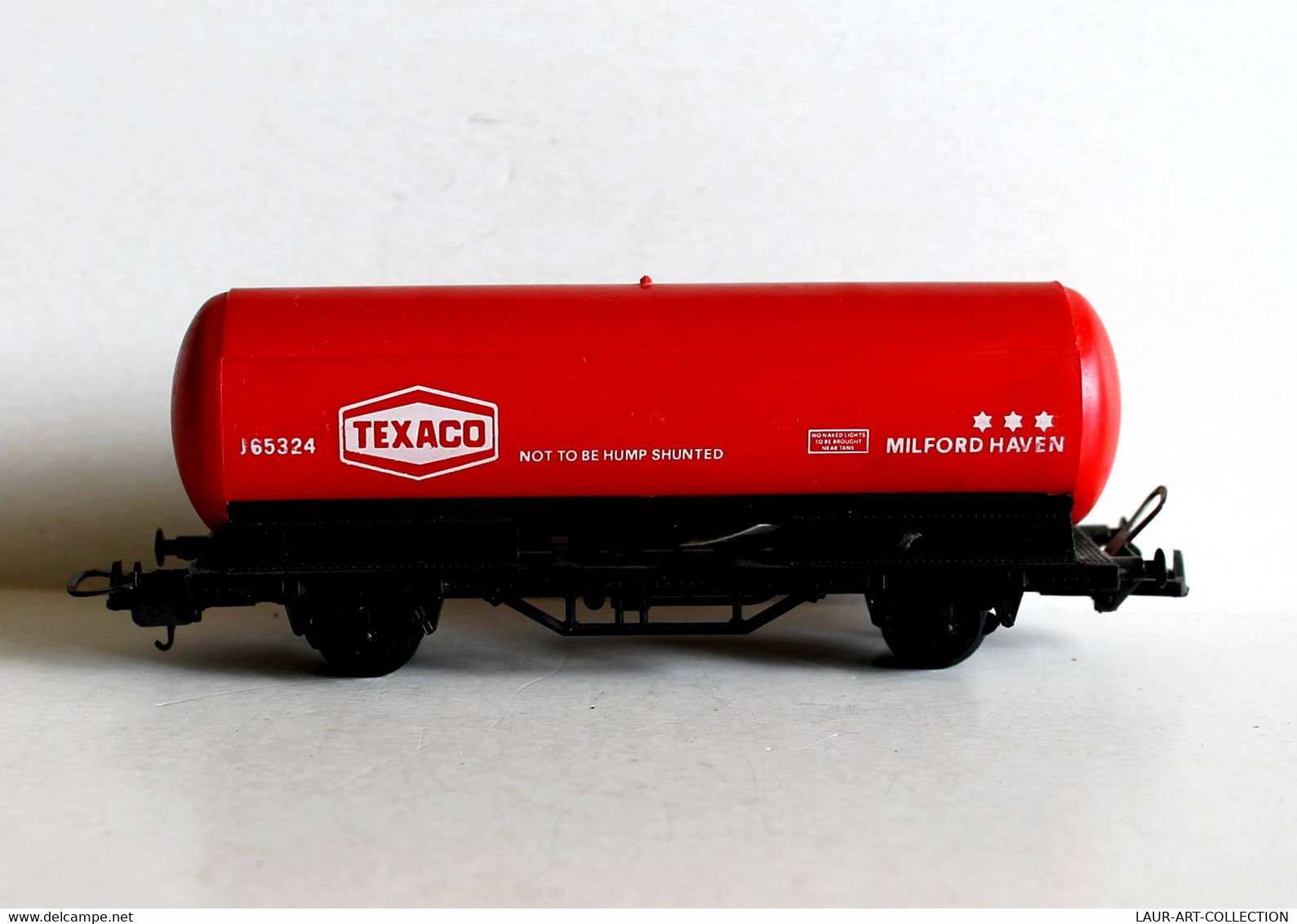 LIMA - WAGON CITERNE - TEXACO MILFORD HAVEN - ECH: HO / TRAIN CHEMIN DE FER, MODELE FERROVIAIRE  (2304.43) - Wagons Voor Passagiers