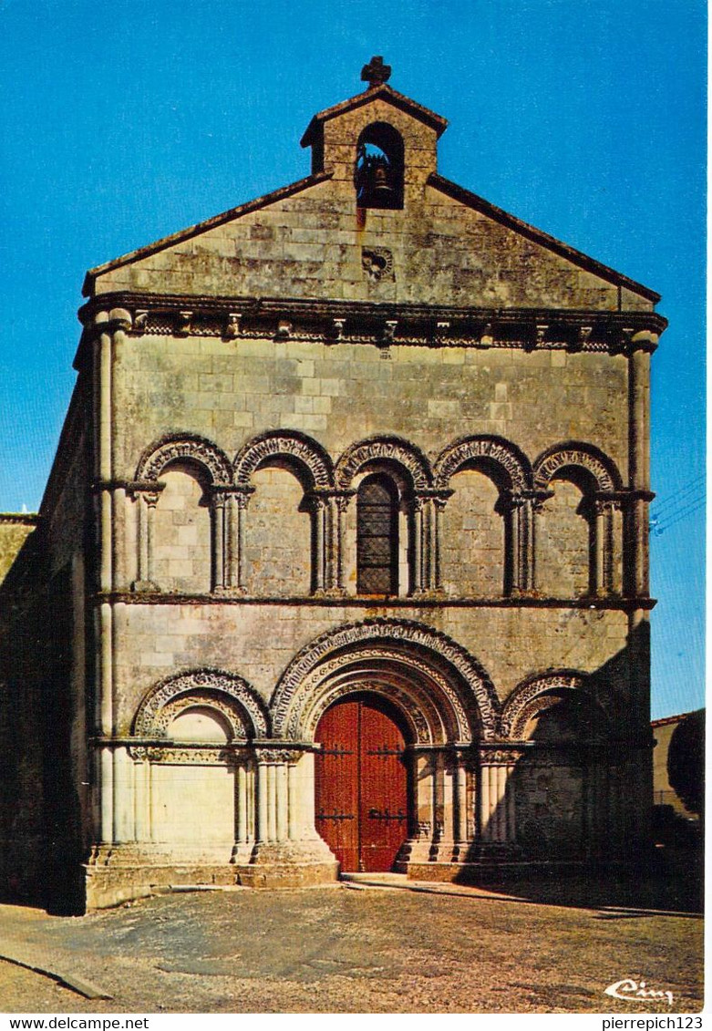 17 - Médis - Façade De L'église Romane (XIIe Siècle) - Altri & Non Classificati