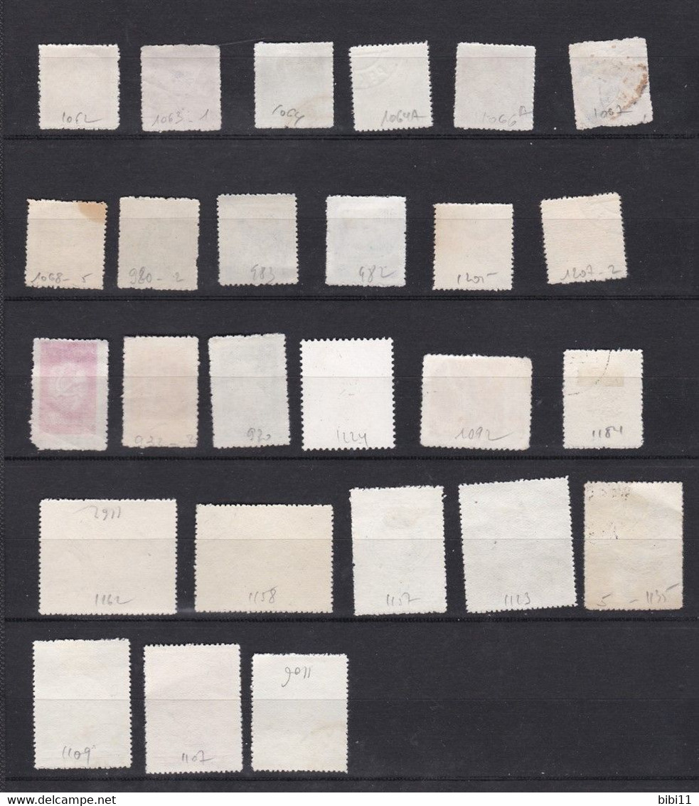 200 anciens timbres chinoises, 16 Scans recto verso. voir Description
