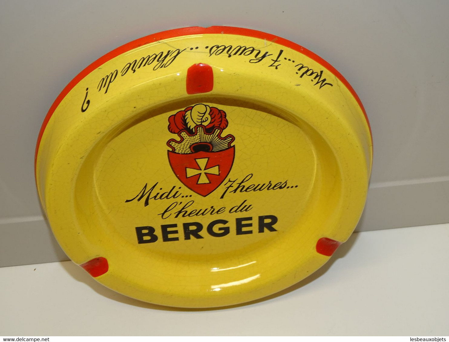 *JOLI ANCIEN CENDRIER BERGER MIDI 7 HEURES L'HEURE Du BERGER ORCHIES ST AMAND E - Porcelaine