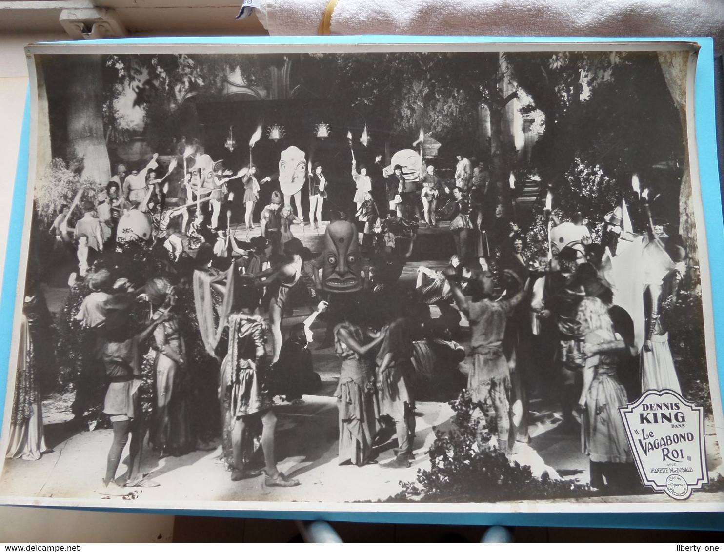 Dennis KING Dans " LA VAGABOND ROI " Avec Jeanette MacDONALD ( Opéra PARAMOUNT >>> Photo Size 30 X 45 Cm.) ! - Photographs