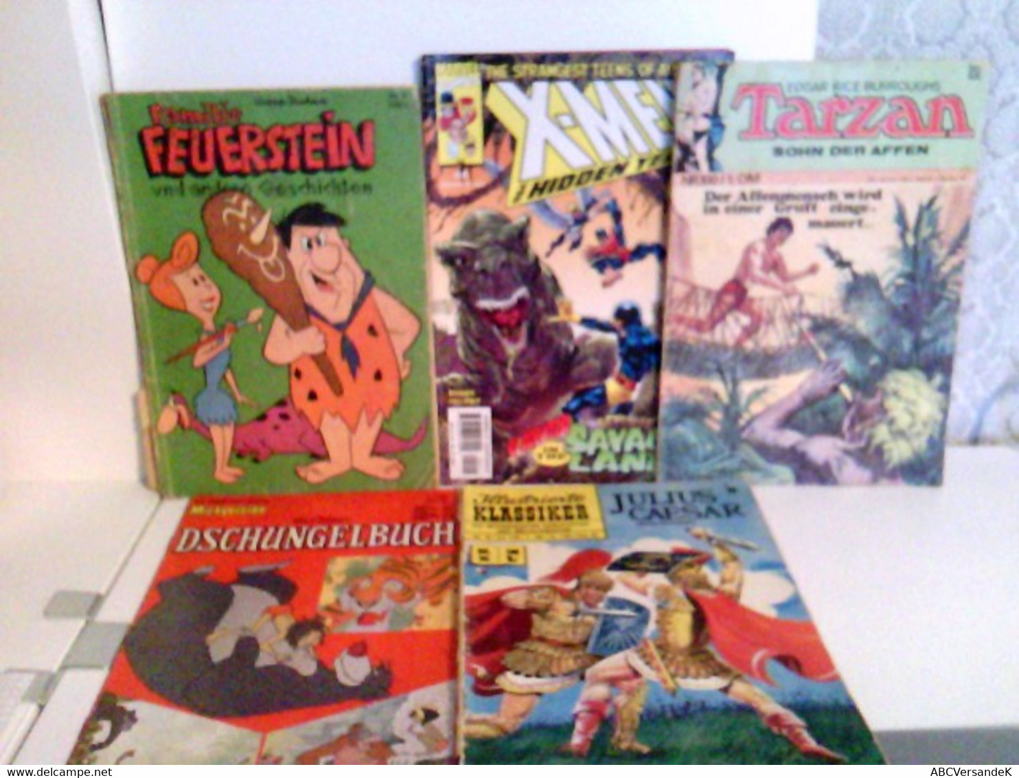 Konvolut Bestehend Aus 5 Heften, Zum Thema: Comics / Cartoons. - Other & Unclassified