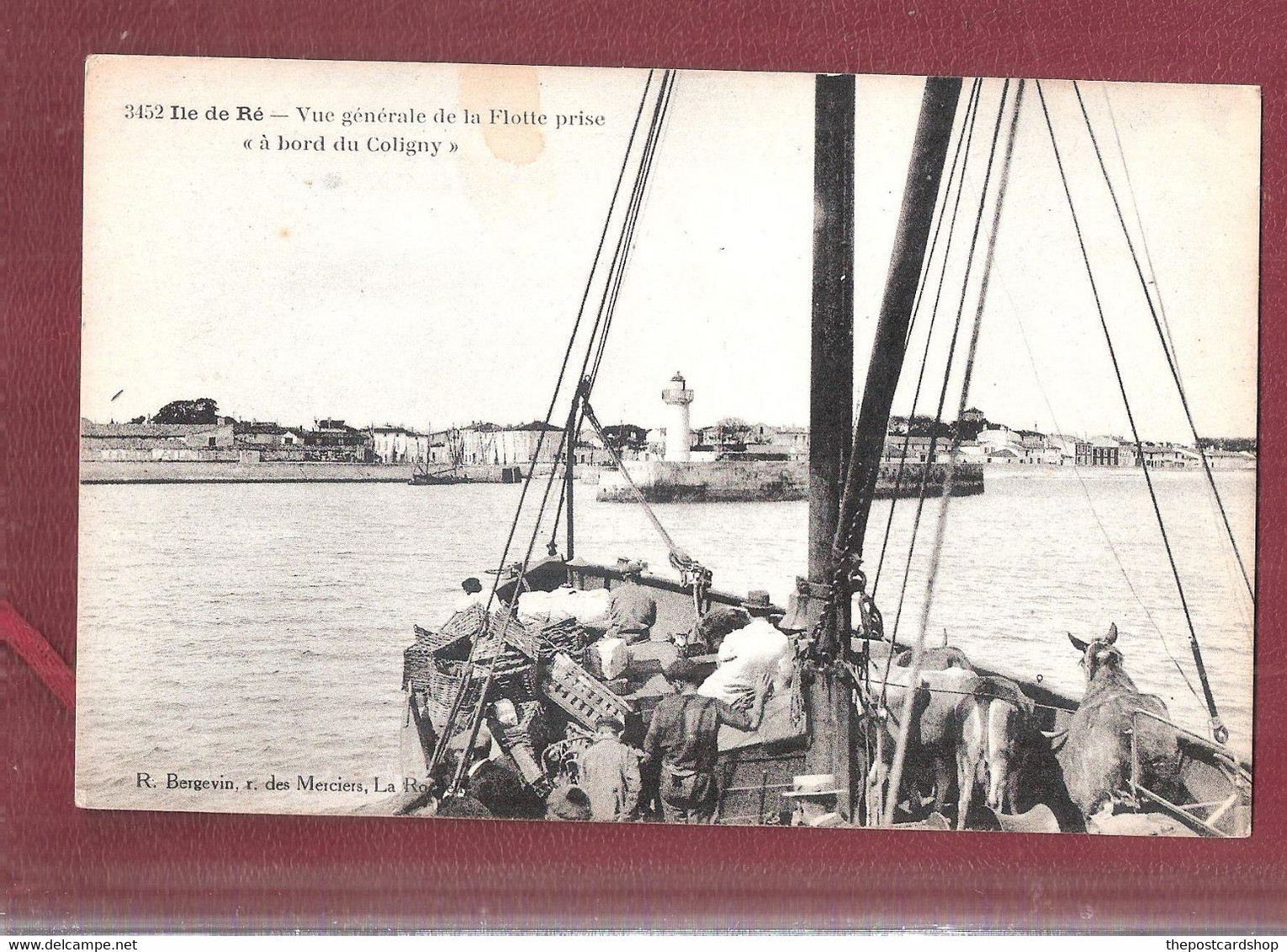 BEAUNE - HOTEL DIEU - GALERIE DE LA COUR D' HONNEUR AVEC SOEUR ET SOLDAT BLESSE - CPA NON VOYAGEE NON VOYAGEE - Ile De Ré