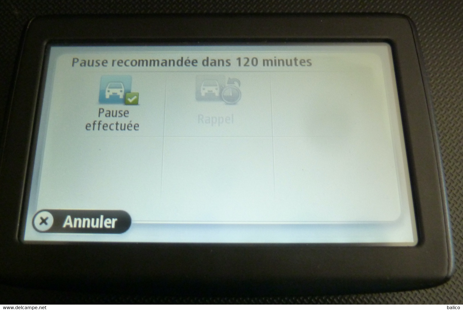 GPS - TOMTOM Start 25 Europe ( dans un très bon état comme neuf ) + Chargeur - Mode d'emploi et Housse de transport