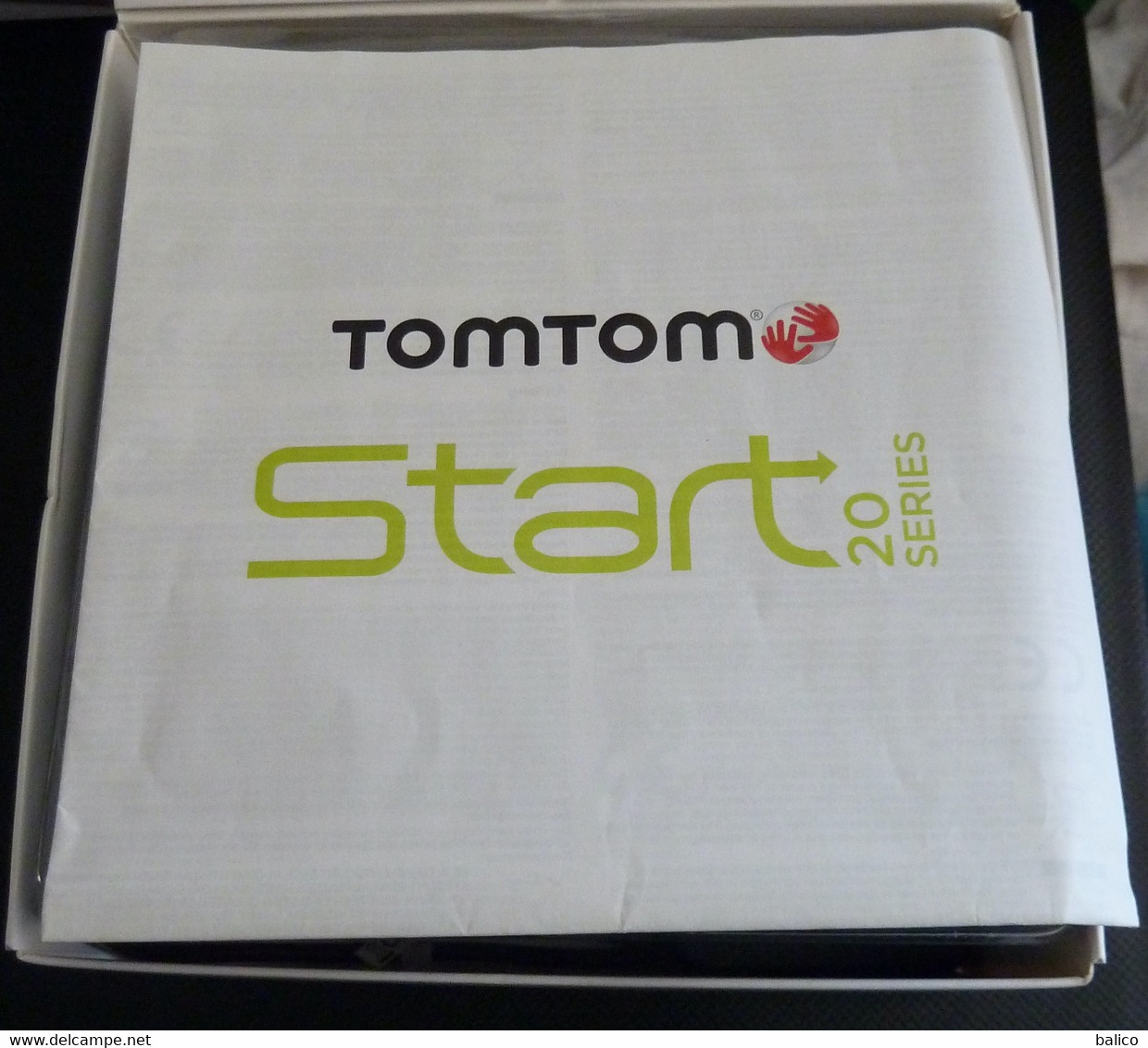 GPS - TOMTOM Start 25 Europe ( dans un très bon état comme neuf ) + Chargeur - Mode d'emploi et Housse de transport