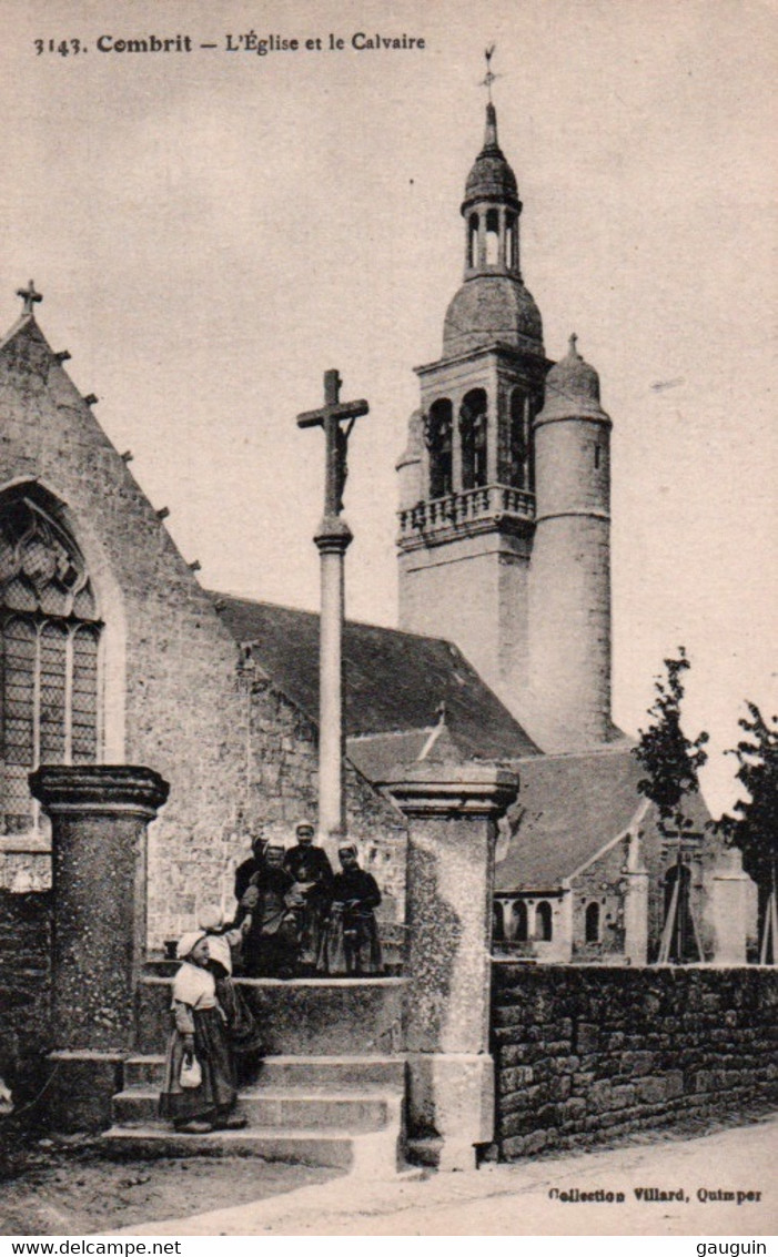 CPA - COMBRIT - L'église Et Le Calvaire ... Edition Villard - Combrit Ste-Marine